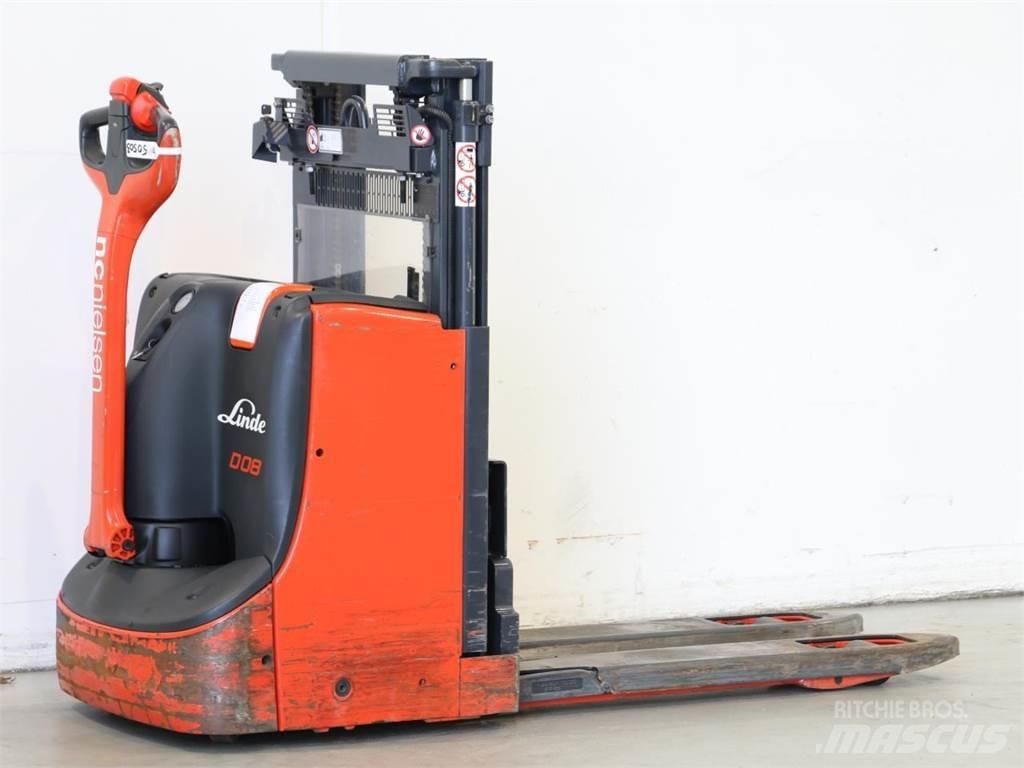 Linde D08/1160 Wózki widłowe unoszące z dyszlem