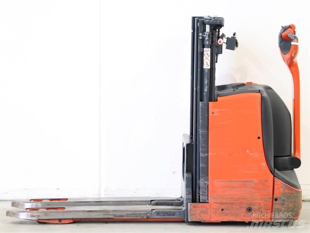 Linde D08/1160 Wózki widłowe unoszące z dyszlem