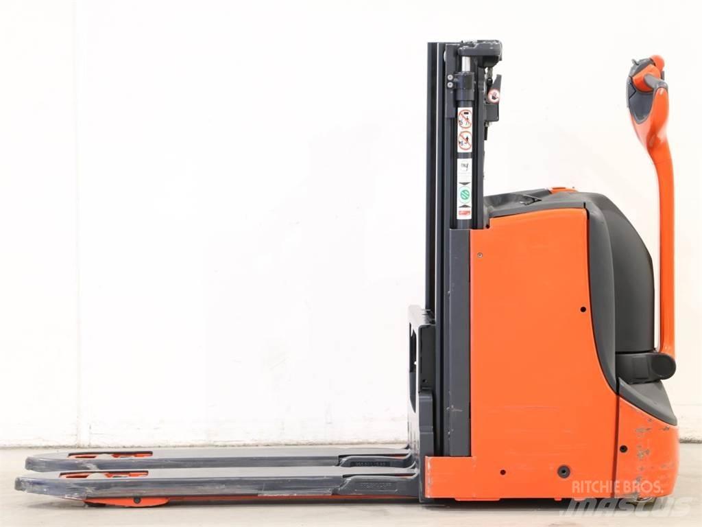 Linde D08/1160 Wózki widłowe unoszące z dyszlem