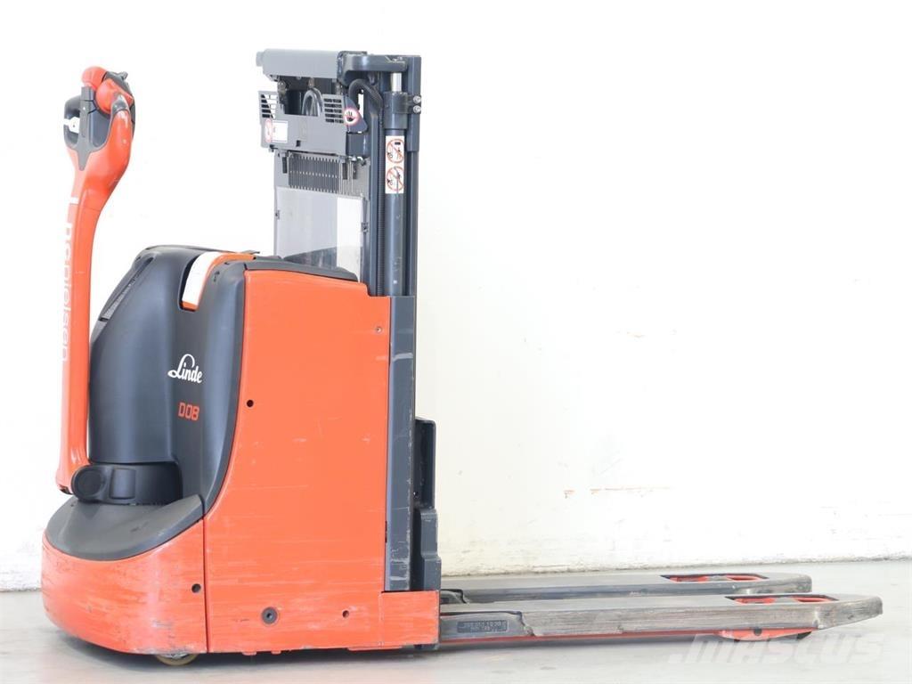 Linde D08/1160 Wózki widłowe unoszące z dyszlem