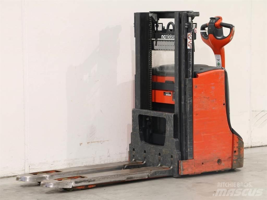 Linde D08/1160 Wózki widłowe unoszące z dyszlem