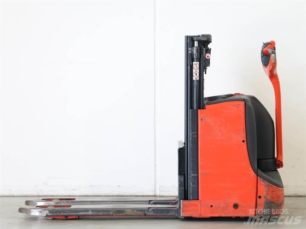 Linde D08/1160-01 Wózki widłowe unoszące z dyszlem