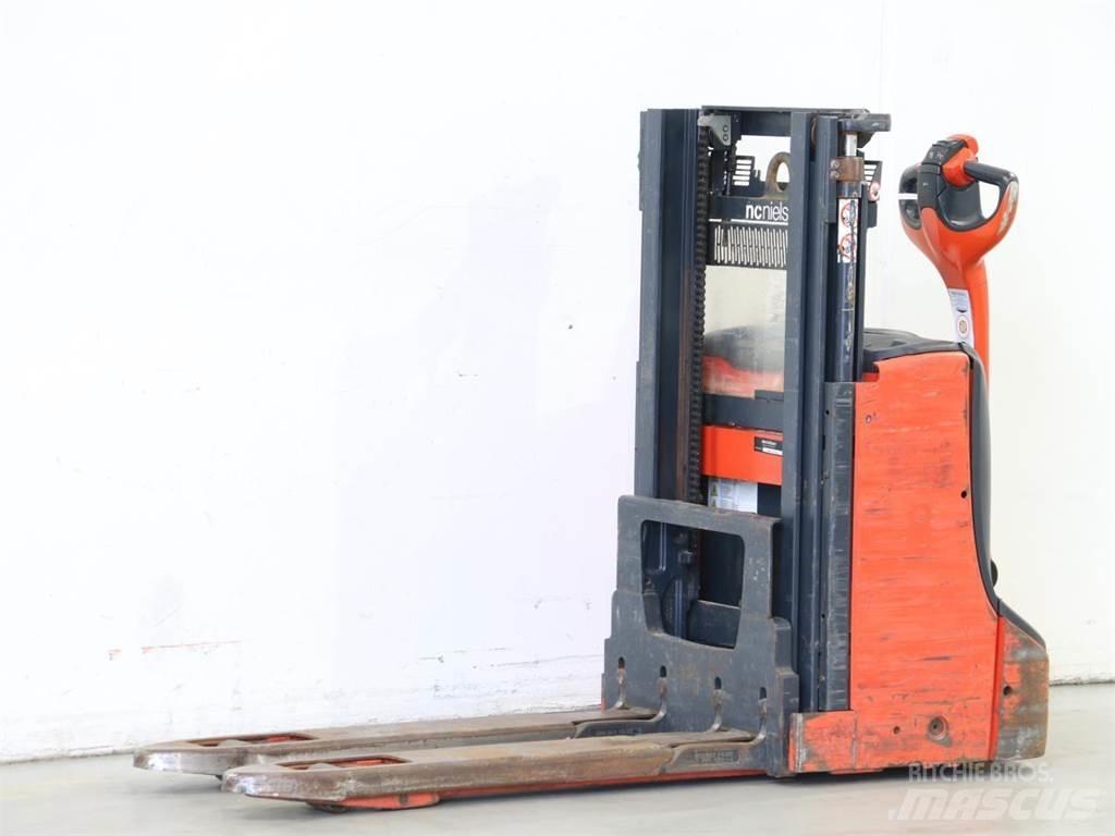 Linde D08/1160-01 Wózki widłowe unoszące z dyszlem