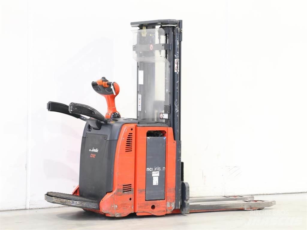 Linde D12AP/133 Wózki widłowe unoszące z dyszlem
