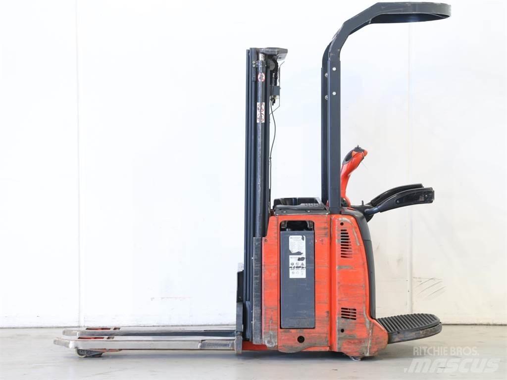 Linde D12AP/133-00 Wózki widłowe unoszące z dyszlem