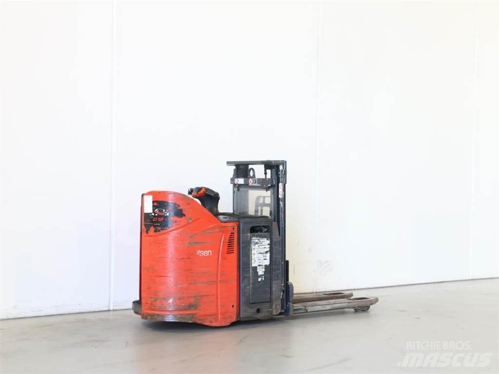 Linde D12SP/133 Wózki widłowe unoszące z dyszlem