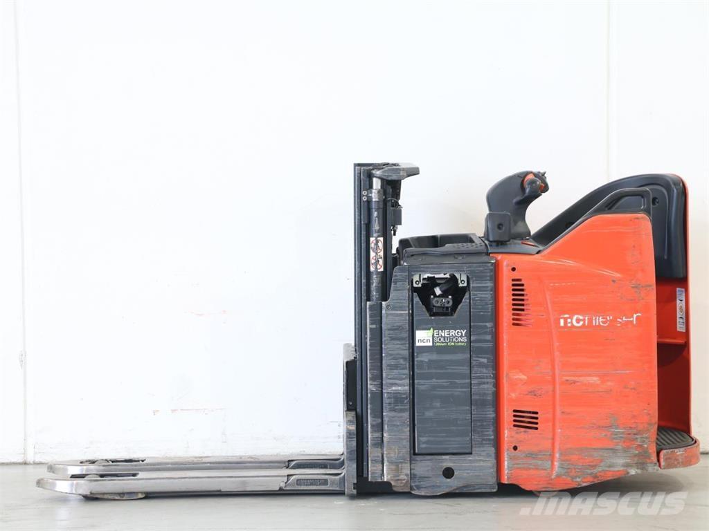 Linde D12SP/133-01 Wózki widłowe unoszące z dyszlem