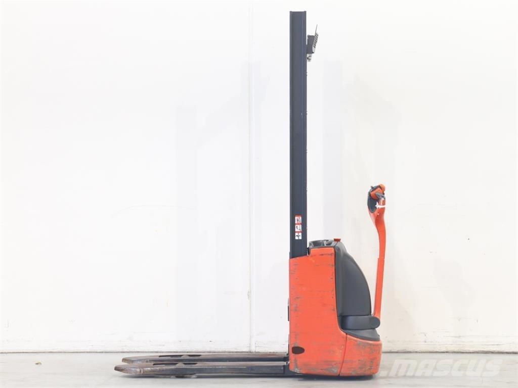 Linde L12/1172-01 Wózki widłowe unoszące z dyszlem