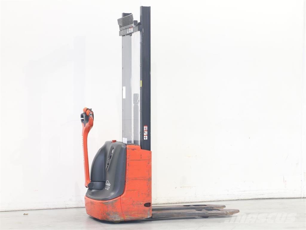 Linde L12/1172-01 Wózki widłowe unoszące z dyszlem