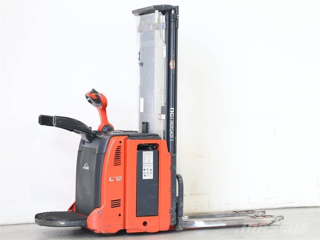Linde L12LAP/133 Wózki widłowe unoszące z dyszlem