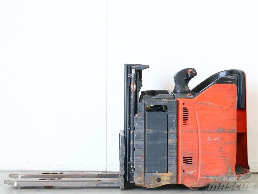 Linde L12SP/133 Wózki widłowe unoszące z dyszlem