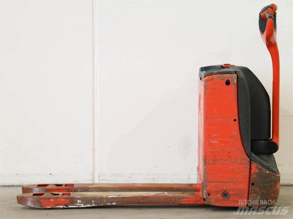 Linde T16/1152 Wózki widłowe unoszące z dyszlem