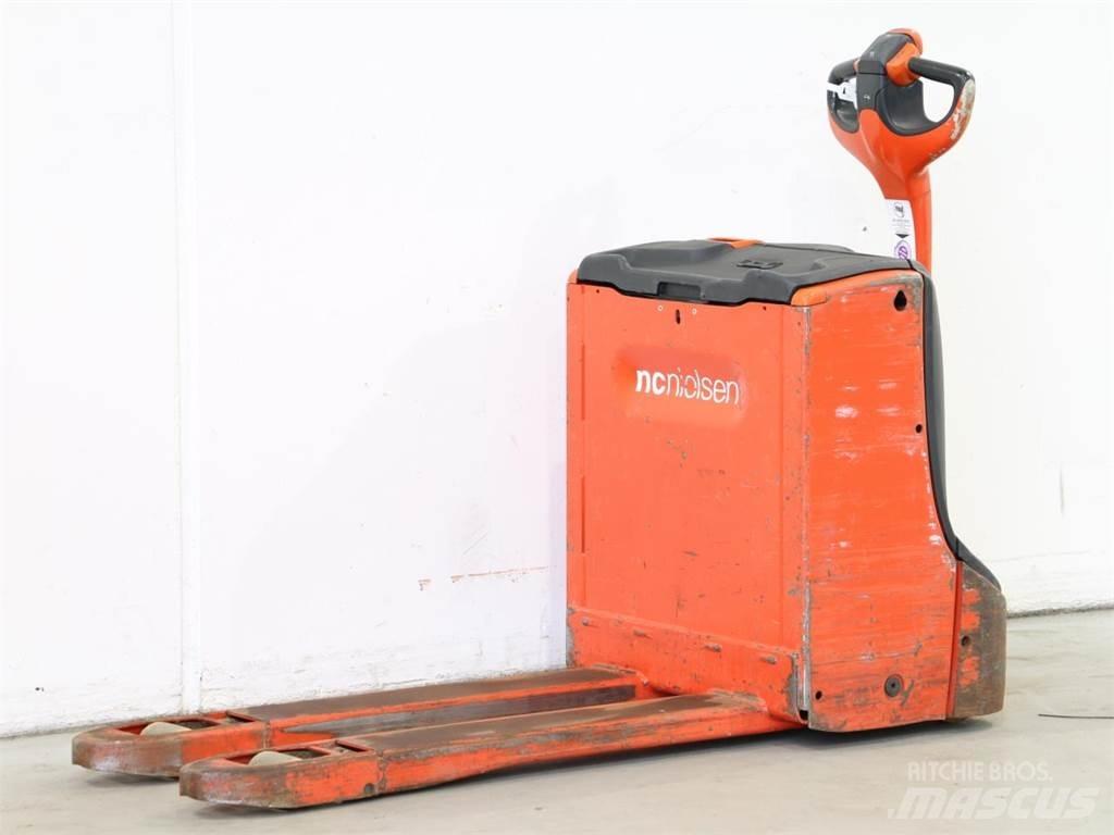 Linde T16/1152 Wózki widłowe unoszące z dyszlem