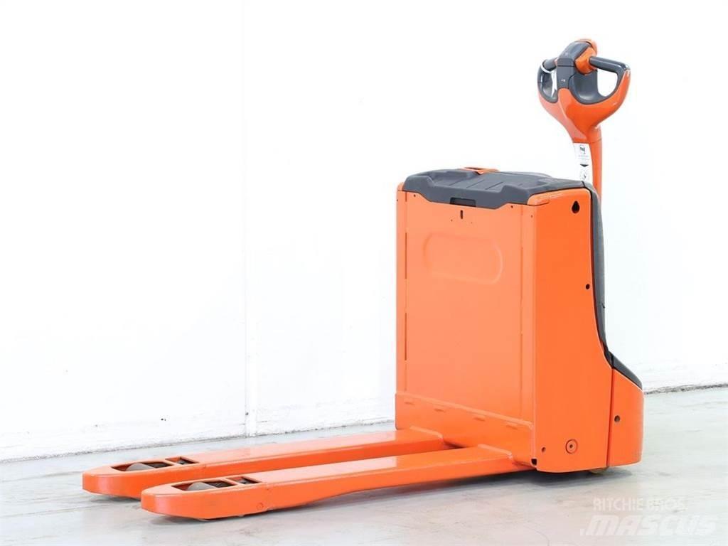 Linde T16/1152 Wózki widłowe unoszące z dyszlem