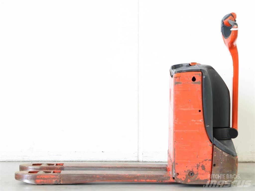 Linde T16/1152 Wózki widłowe unoszące z dyszlem