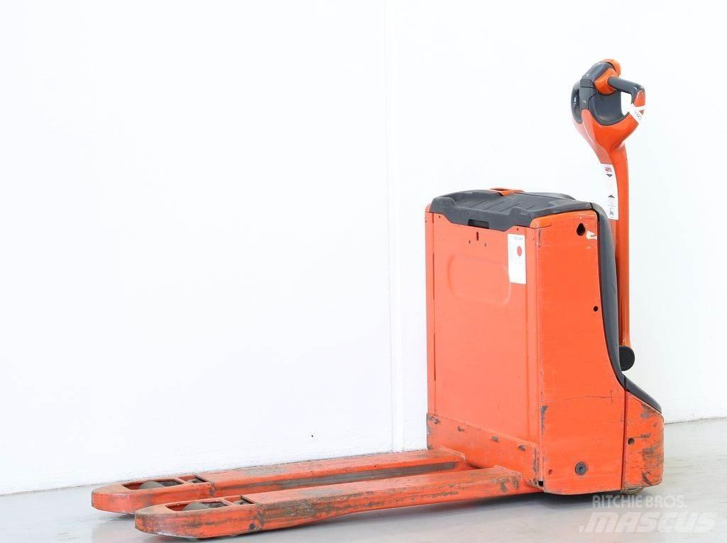 Linde T16/1152 Wózki widłowe unoszące z dyszlem
