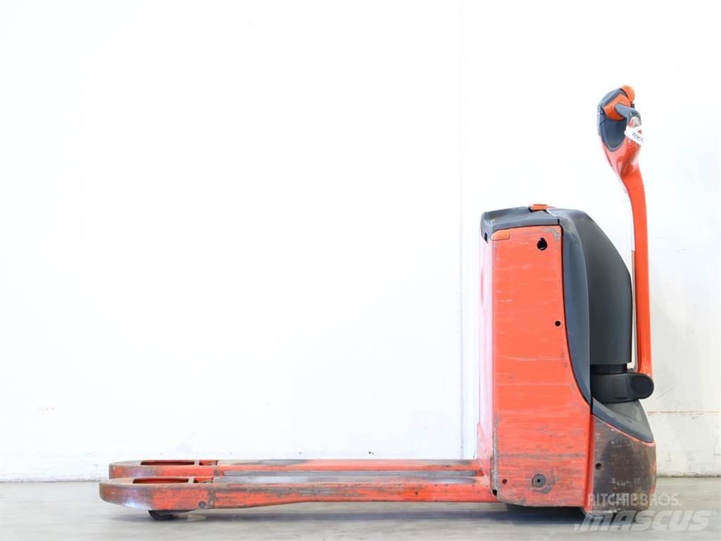 Linde T16/1152 Wózki widłowe unoszące z dyszlem