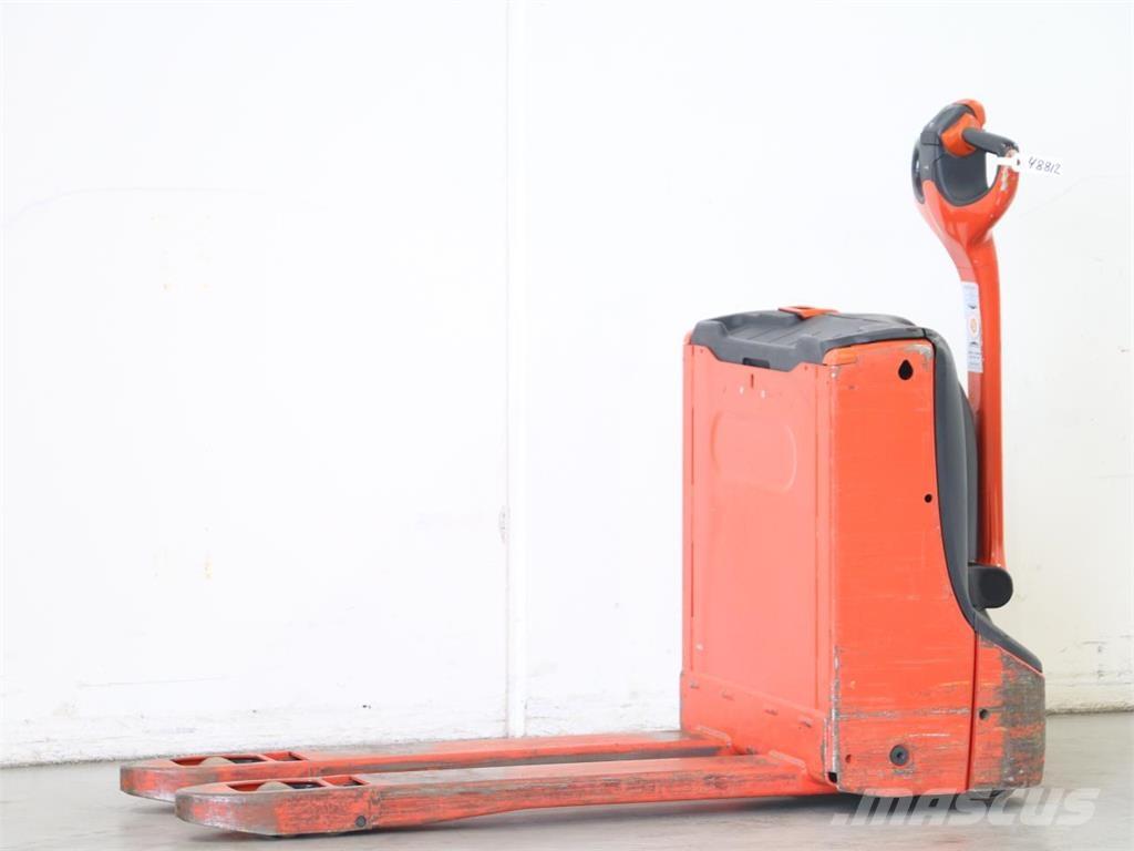 Linde T16/1152 Wózki widłowe unoszące z dyszlem