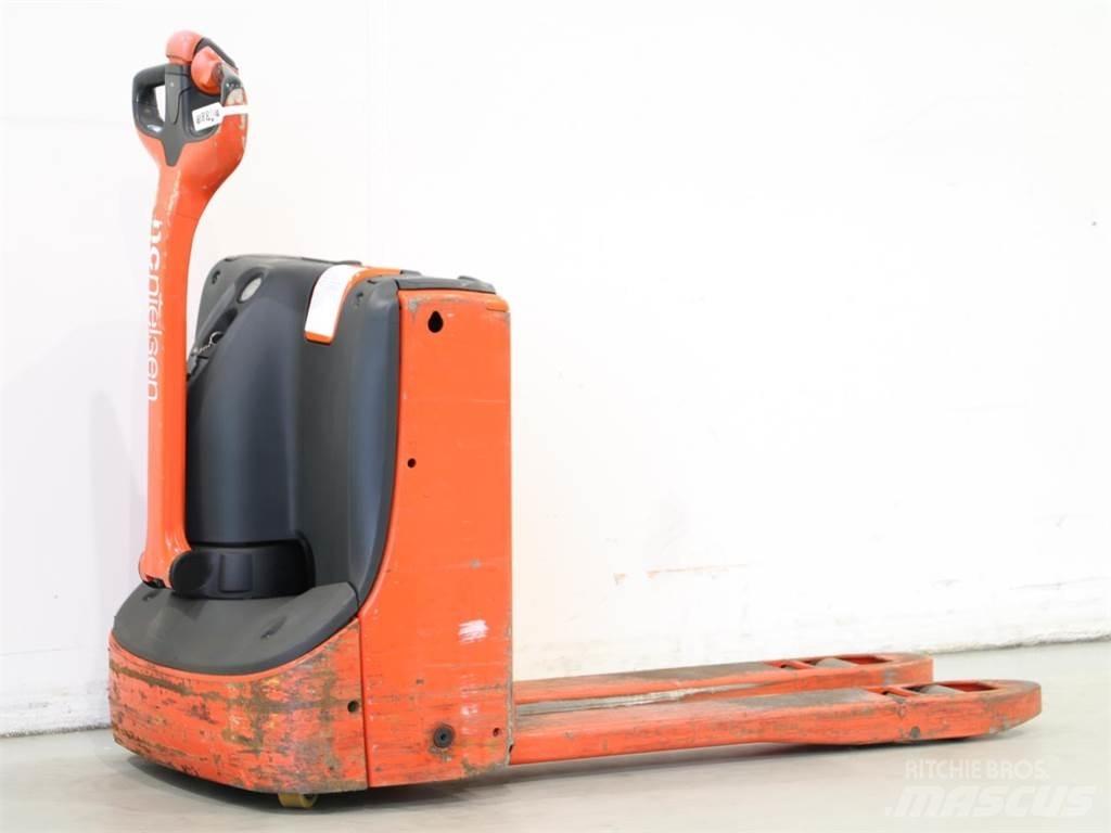 Linde T16/1152 Wózki widłowe unoszące z dyszlem