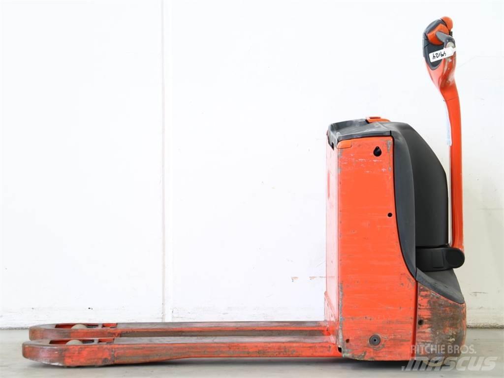 Linde T16/1152 Wózki widłowe unoszące z dyszlem