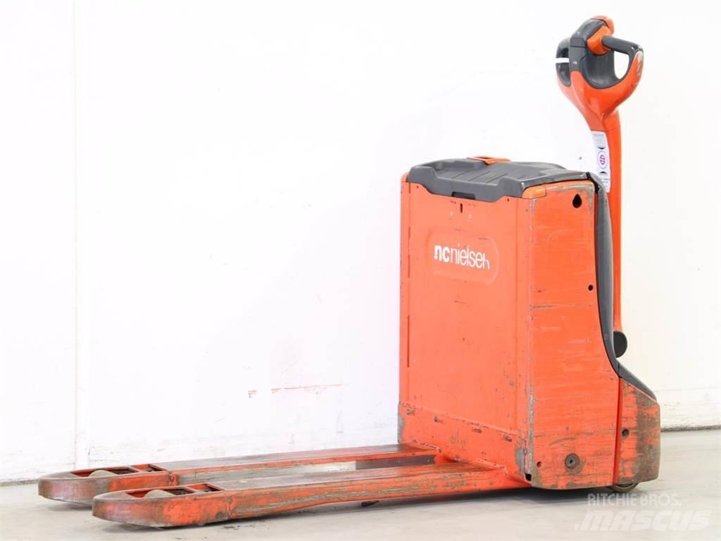 Linde T16/1152 Wózki widłowe unoszące z dyszlem