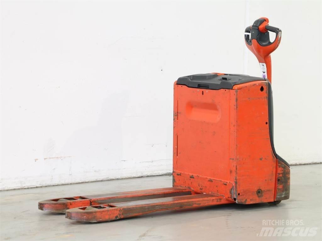Linde T16/1152 Wózki widłowe unoszące z dyszlem