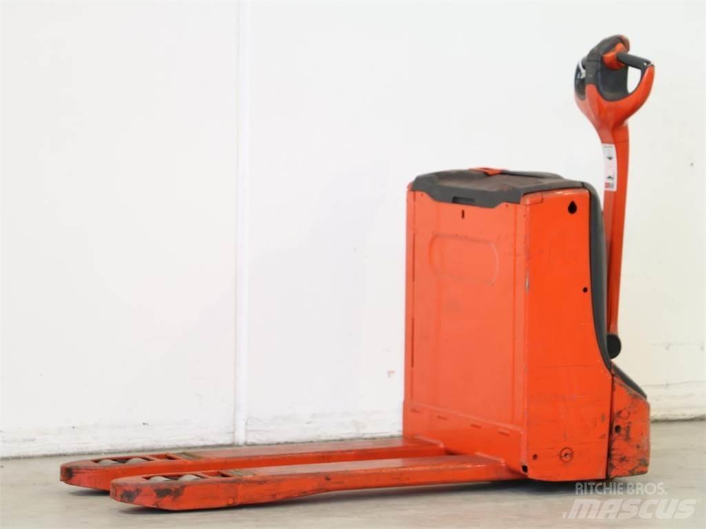 Linde T16/1152 Wózki widłowe unoszące z dyszlem