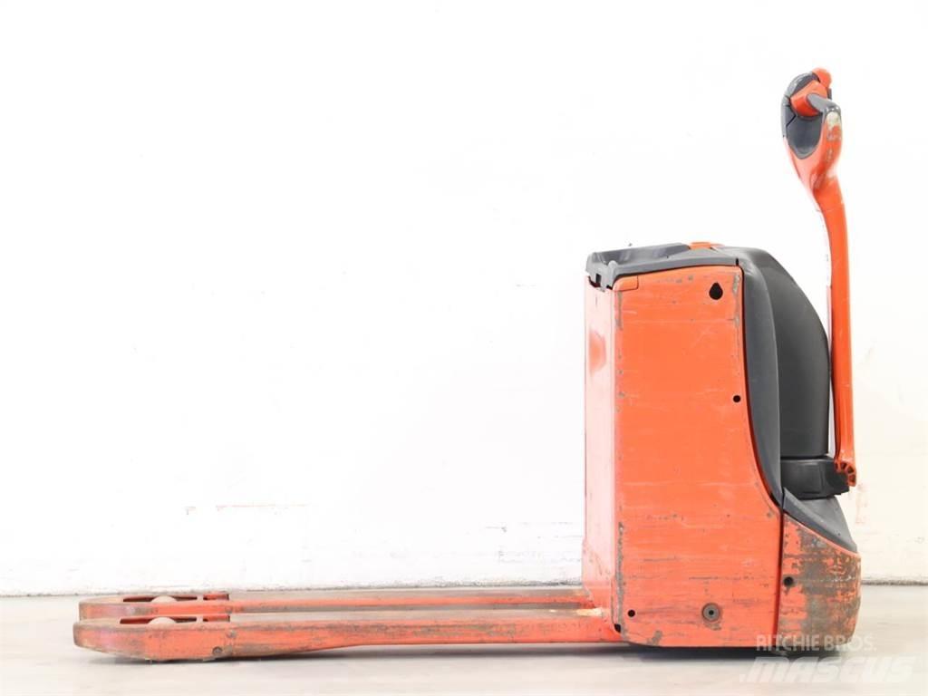 Linde T16/1152 Wózki widłowe unoszące z dyszlem