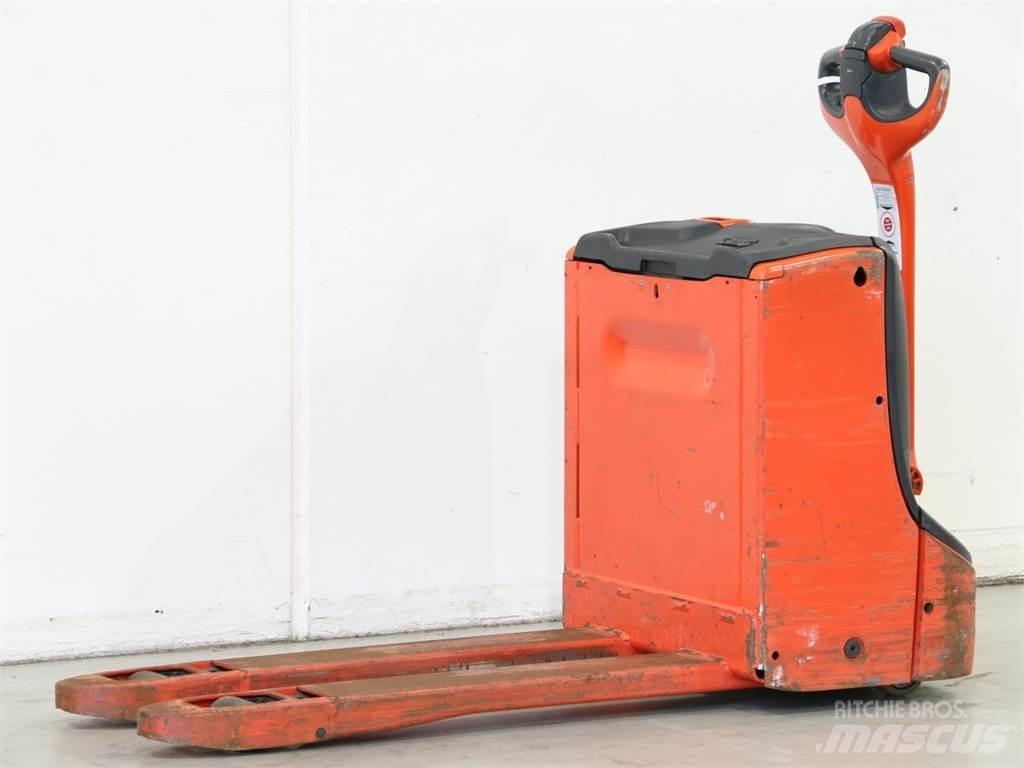 Linde T16/1152 Wózki widłowe unoszące z dyszlem
