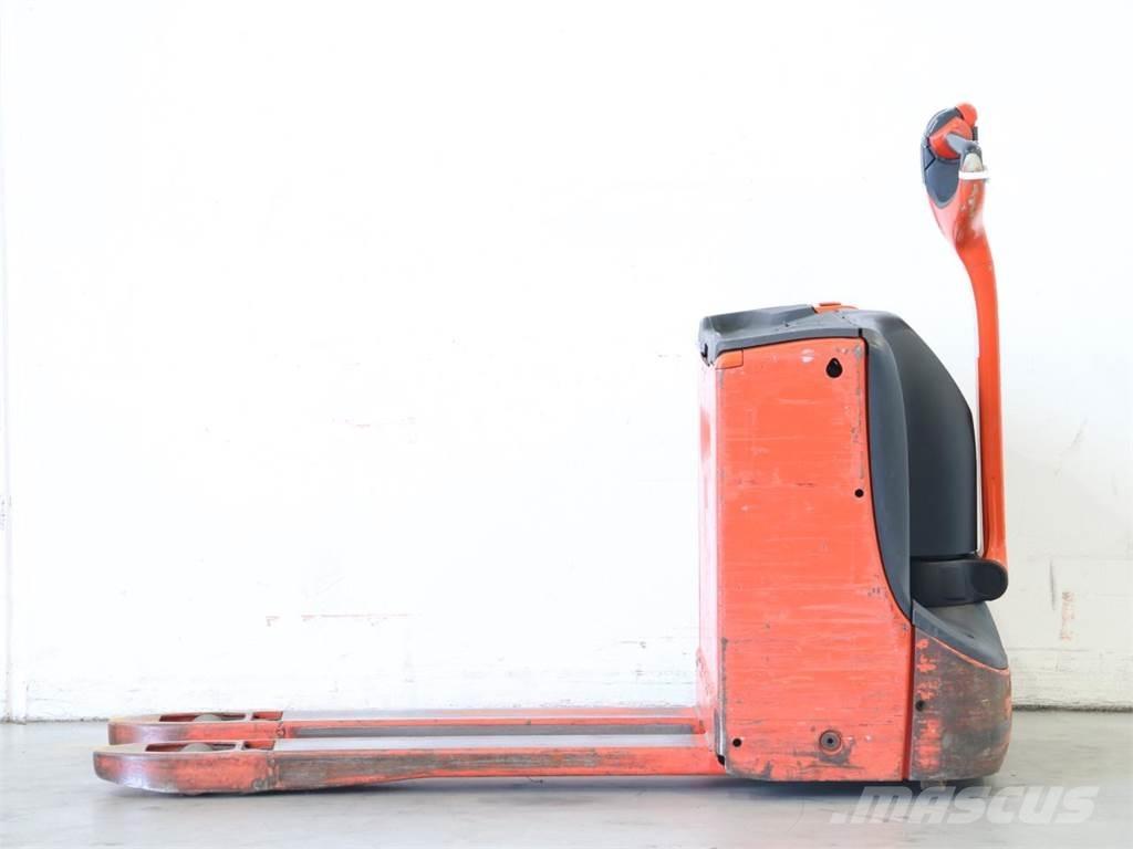 Linde T16/1152 Wózki widłowe unoszące z dyszlem