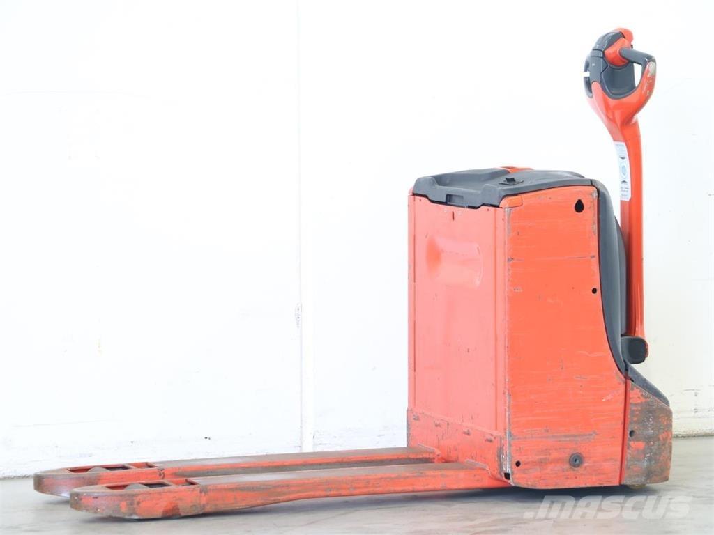Linde T16/1152 Wózki widłowe unoszące z dyszlem