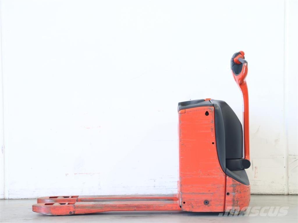 Linde T16/1152 Wózki widłowe unoszące z dyszlem