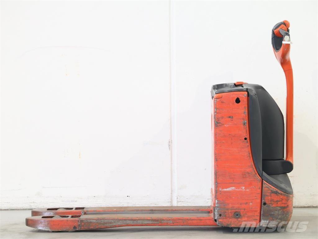 Linde T16/1152 Wózki widłowe unoszące z dyszlem