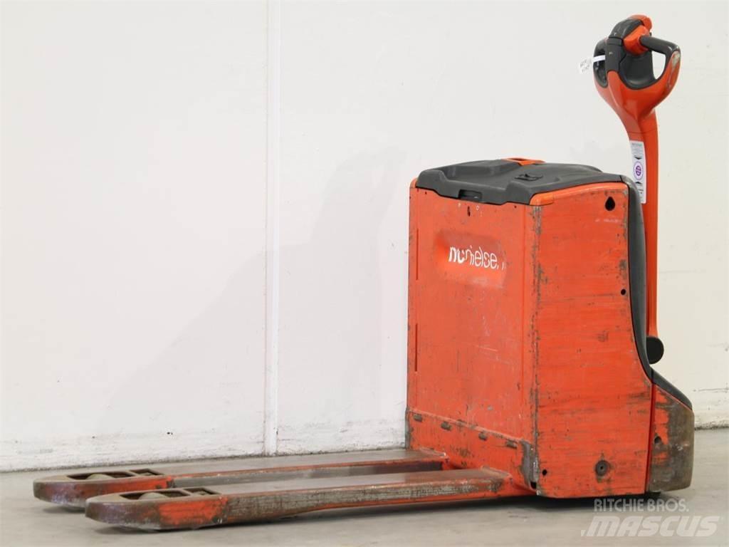 Linde T16/1152-00 Wózki widłowe unoszące z dyszlem