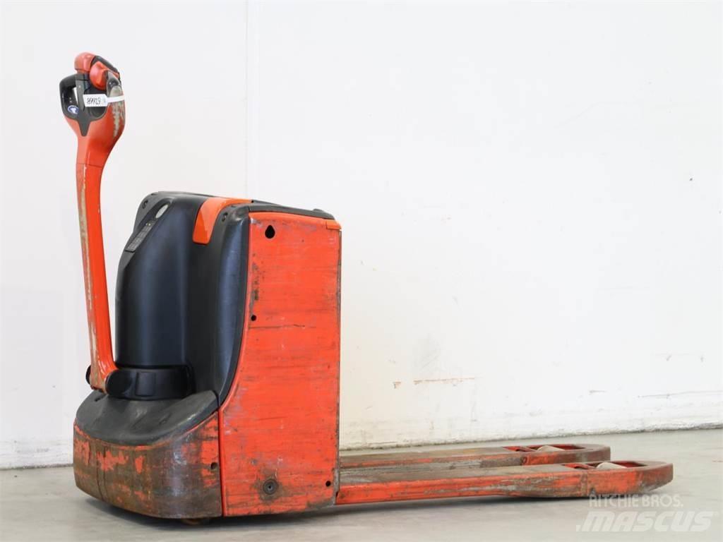Linde T16/1152-00 Wózki widłowe unoszące z dyszlem