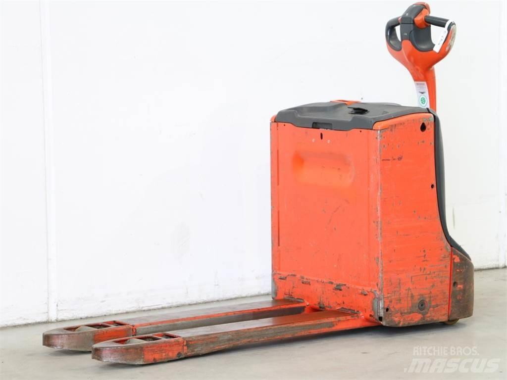 Linde T16/1152-00 Wózki widłowe unoszące z dyszlem