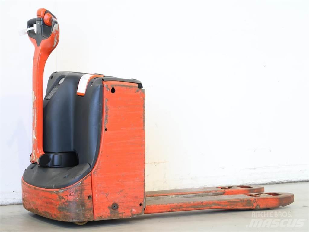 Linde T16/1152-00 Wózki widłowe unoszące z dyszlem