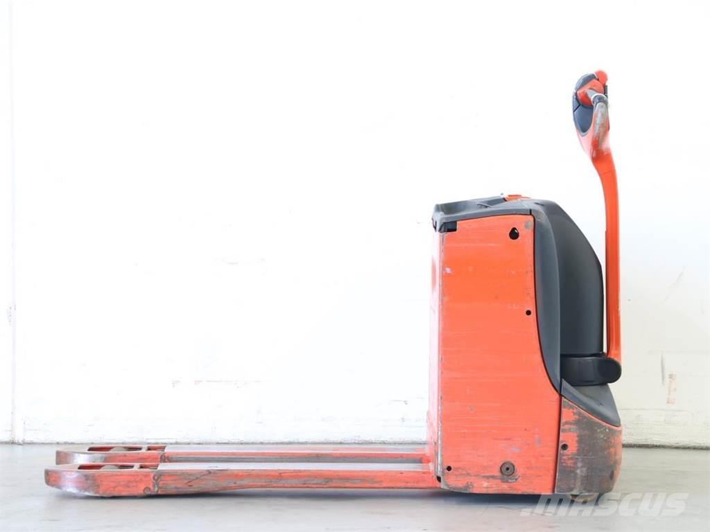 Linde T16/1152-00 Wózki widłowe unoszące z dyszlem