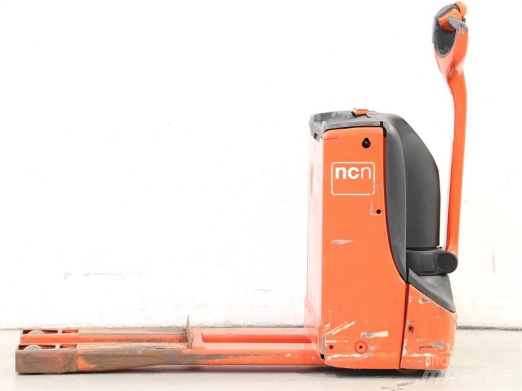 Linde T16/1152-00 Wózki widłowe unoszące z dyszlem