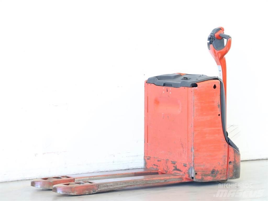 Linde T16/1152-00 Wózki widłowe unoszące z dyszlem