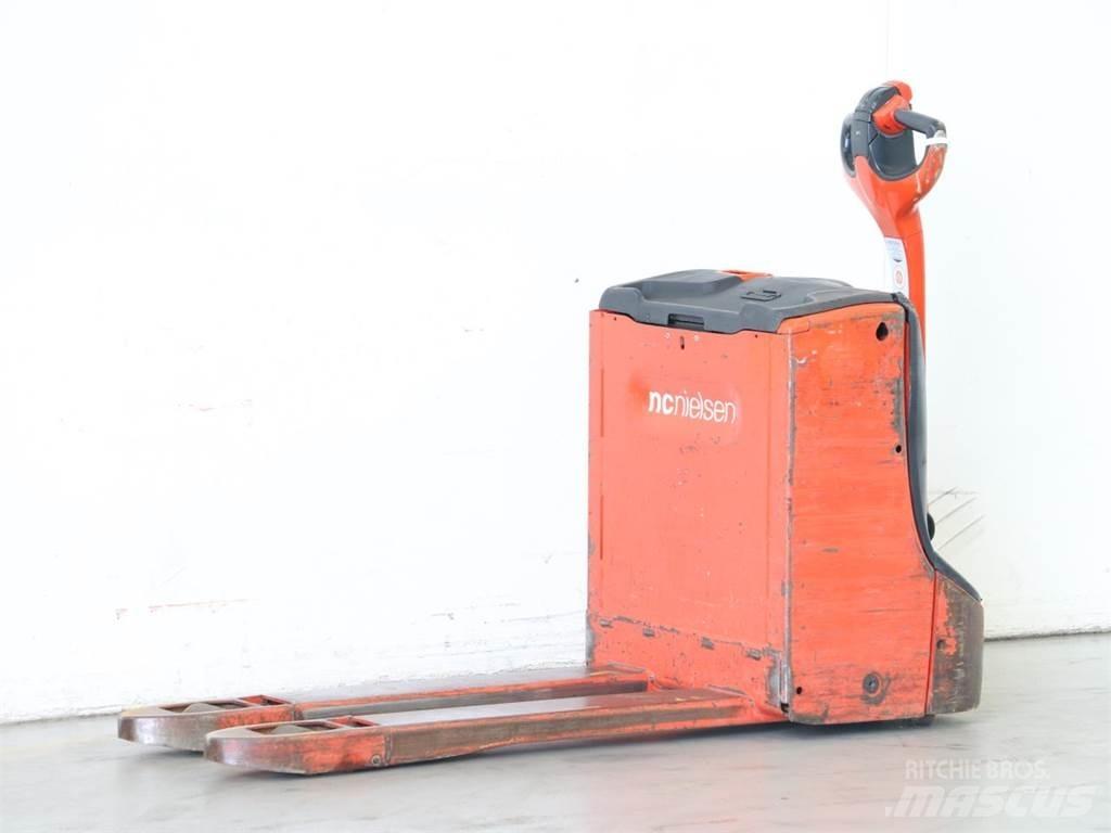Linde T16/1152-00 Wózki widłowe unoszące z dyszlem