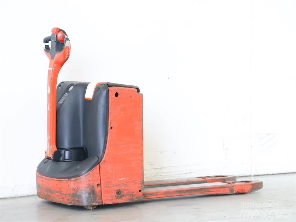 Linde T16/1152-00 Wózki widłowe unoszące z dyszlem