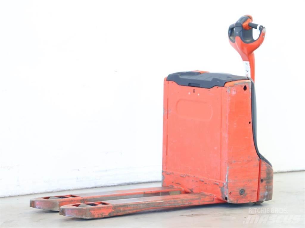 Linde T16/1152-02 Wózki widłowe unoszące z dyszlem
