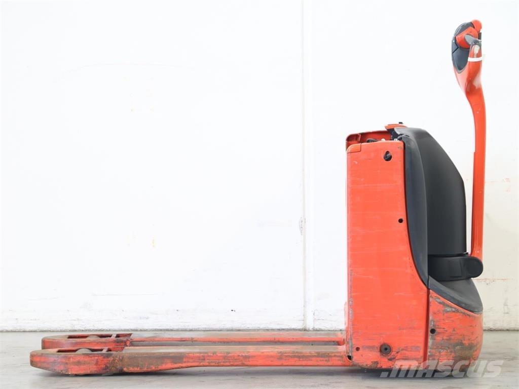 Linde T16/1152-02 Wózki widłowe unoszące z dyszlem