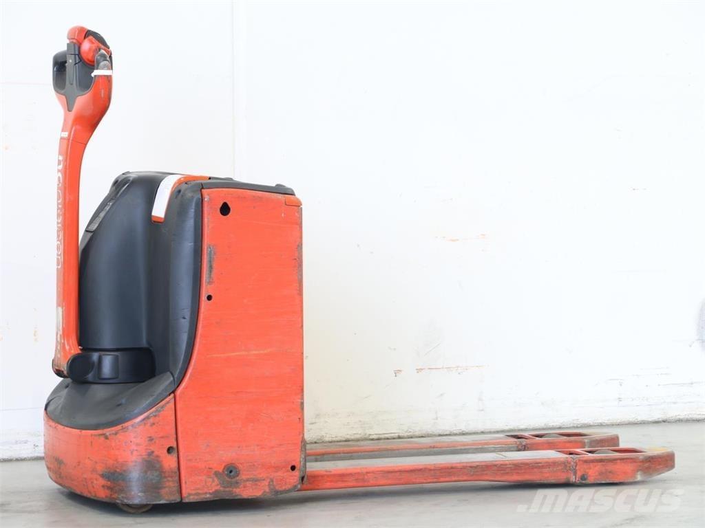 Linde T16/1152-02 Wózki widłowe unoszące z dyszlem