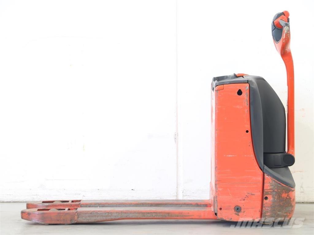 Linde T16/1152-02 Wózki widłowe unoszące z dyszlem