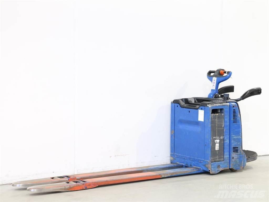Linde T20AP/131 Wózki widłowe unoszące z dyszlem
