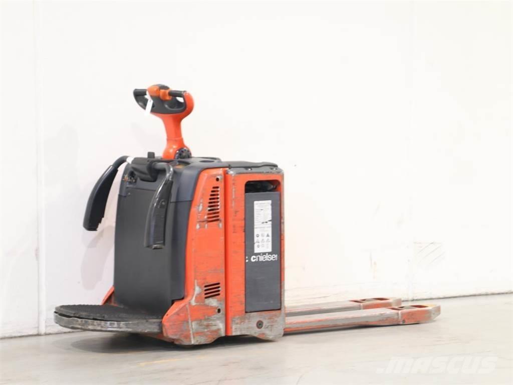 Linde T20AP/131 Wózki widłowe unoszące z dyszlem