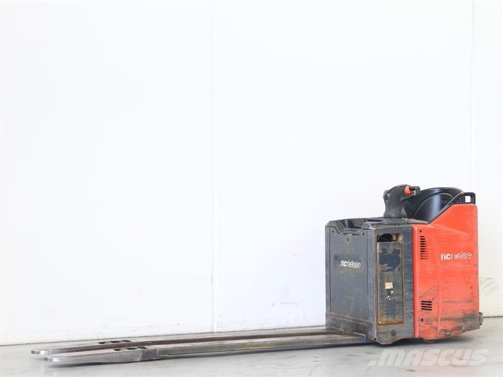 Linde T20SP/131 Wózki widłowe unoszące z dyszlem