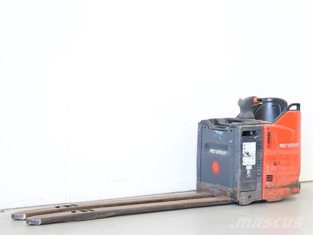 Linde T20SP/131 Wózki widłowe unoszące z dyszlem